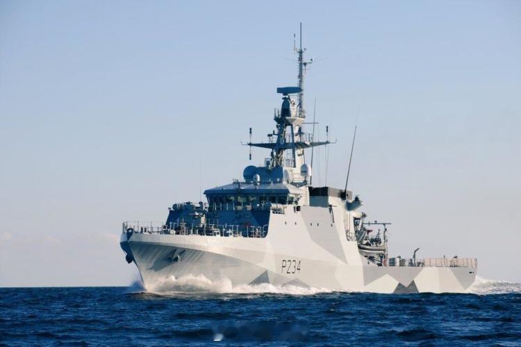 东部战区海军回应英舰过航台湾海峡冷知识：其实英国这艘巡逻舰来亚太最主要的任务是来