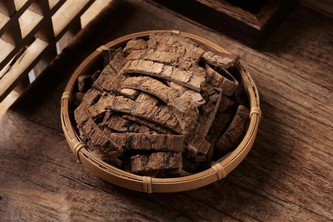 高血压，其实就是肝旺了、肾亏了！两味药组合好了，横扫头晕、血压高、稳脉又护肾