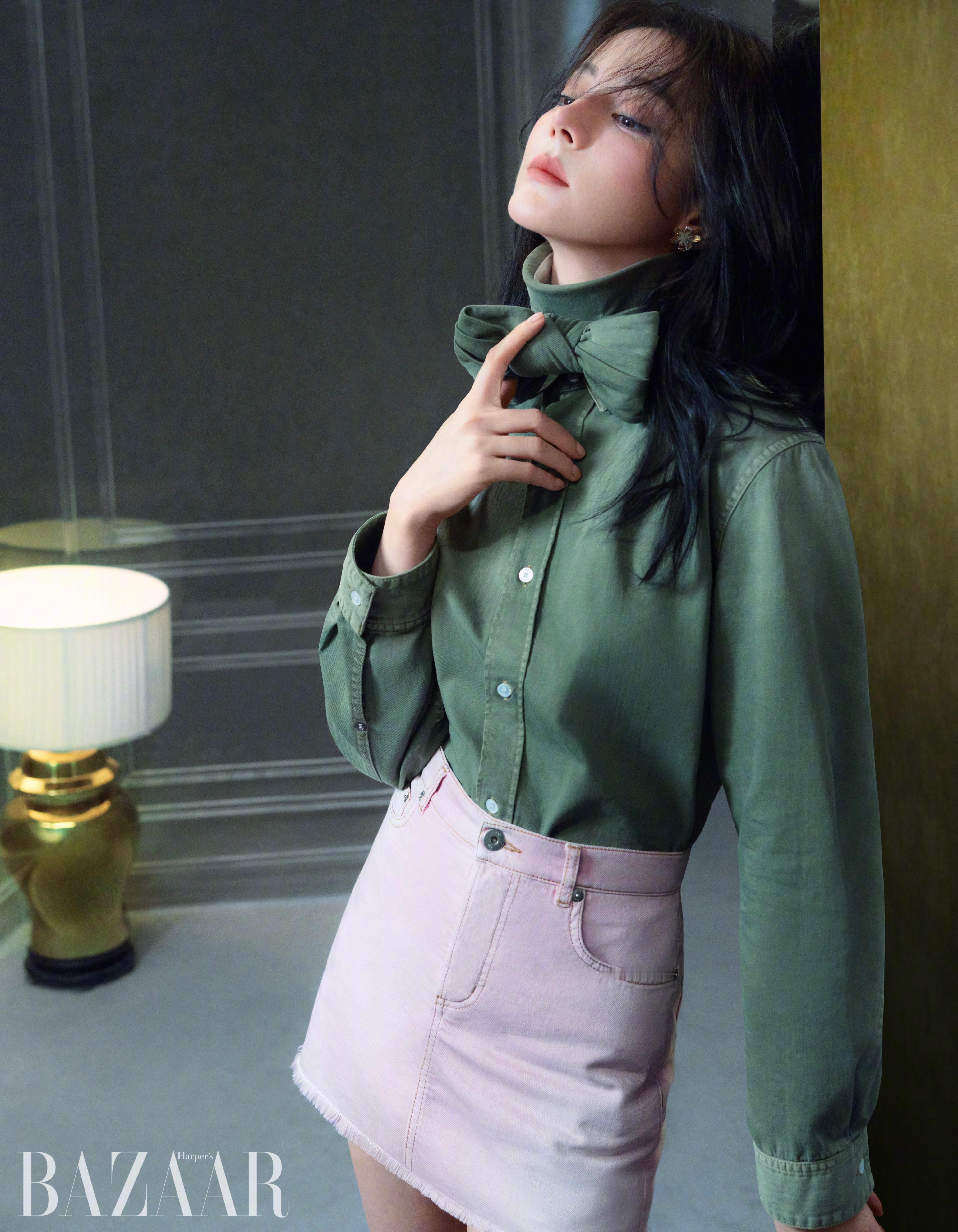 迪丽热巴登上《时尚芭莎》2026年1月开年刊封面，五登正刊，全球品牌大使带来Di