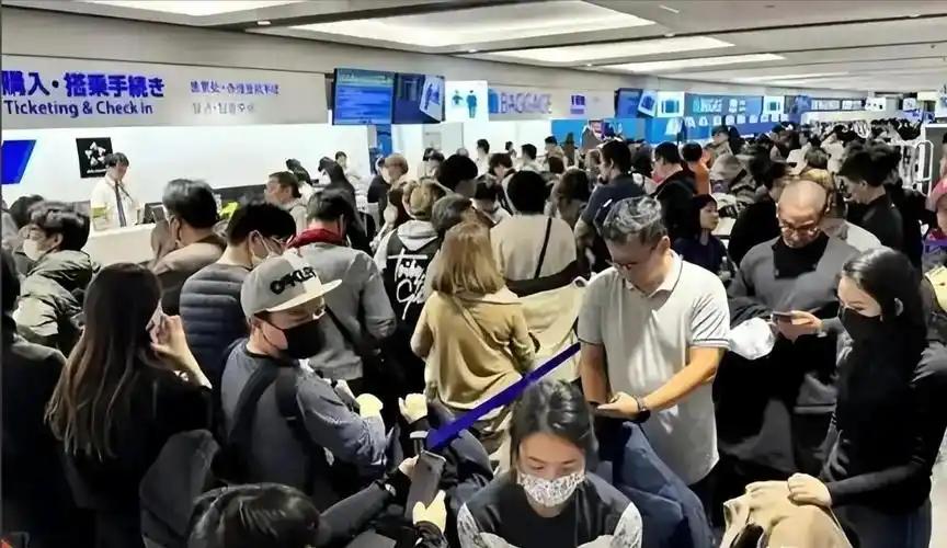日本签证费暴涨5倍，凭啥印度人只收40块？网友喊话：我们也该涨！最近有个事儿在网