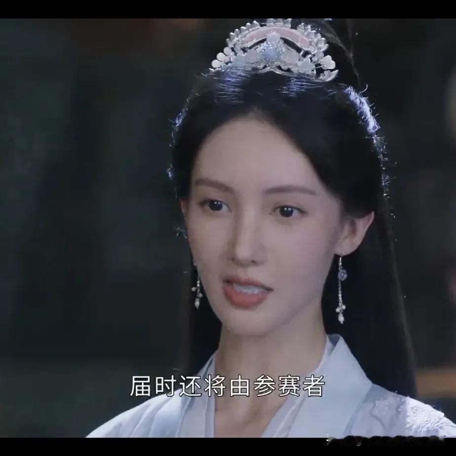 最近看《凡人修仙传》，金晨的造型和状态真是被网友议论疯了——有人说她鼻子太