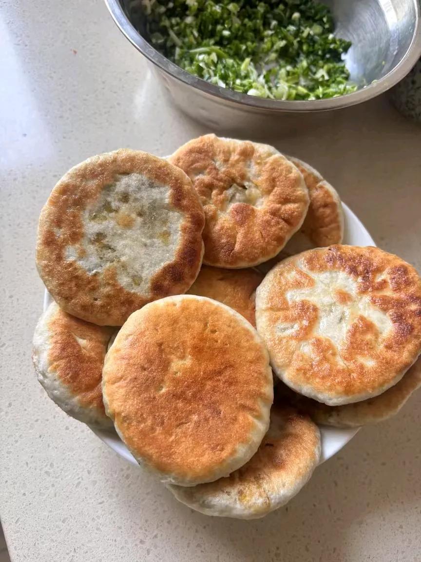 青春期的孩子，比较叛逆，性格也发生变化，脾气开始变得暴躁，焦躁不安，说什么都不耐