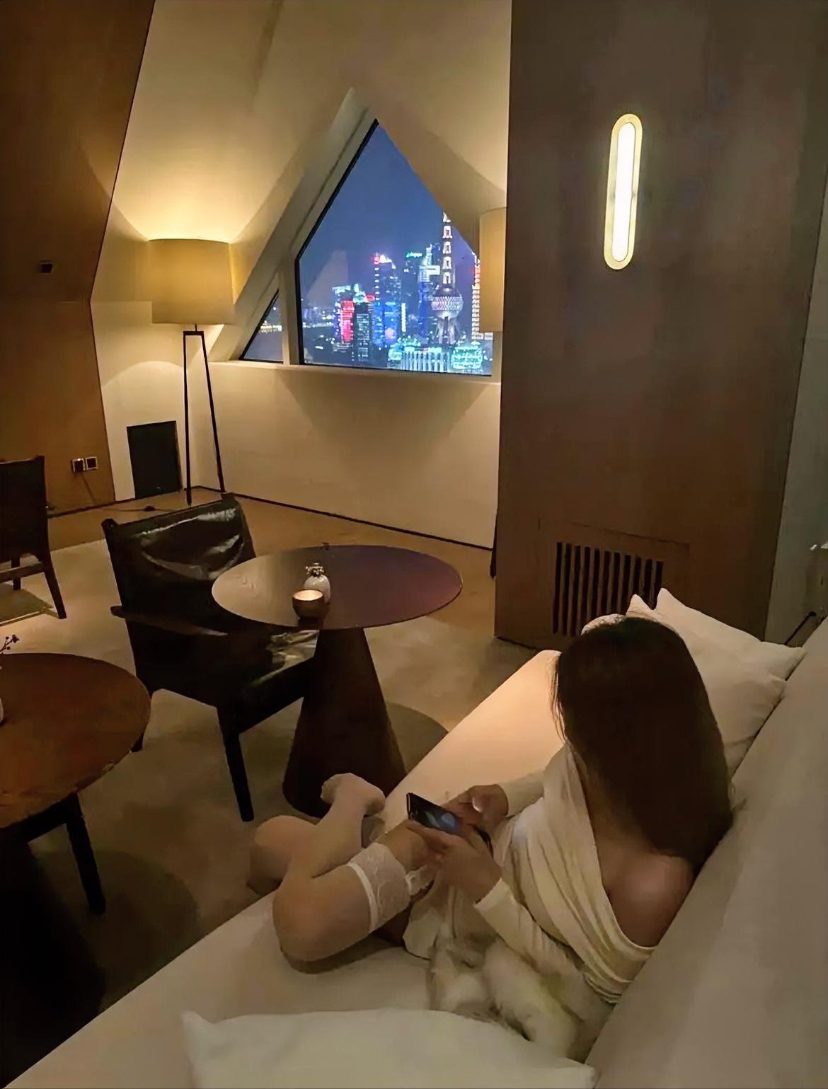 为什么男人到了50岁，更容易变心？背后主要有三个原因，作为妻子可以提前留意。