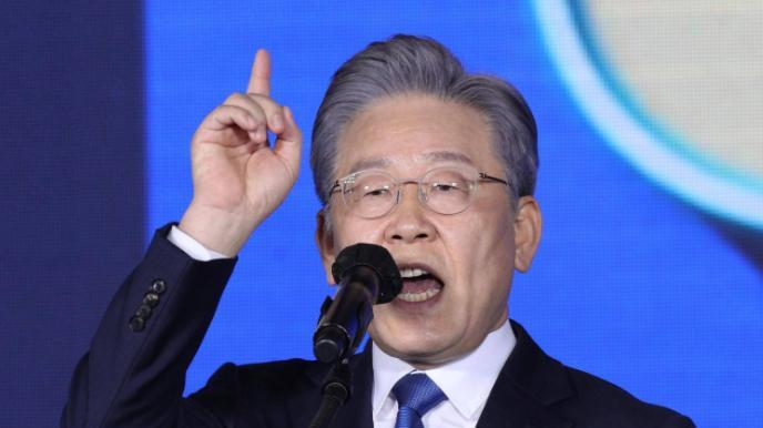 九三阅兵后，李在明终于对中国出手了！9月11日韩媒爆料，李在明一纸政令，直接把韩