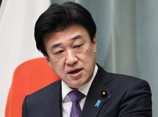 轮到我们抛出问题，别人来答题了！现在日本正满头大汗忙着举证，说琉球是自己的“固有