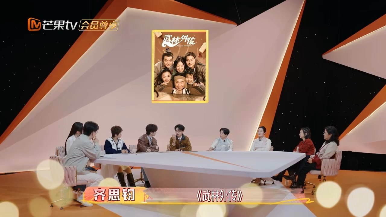 余承恩妈妈反复看亲爱的热爱的余承恩妈妈也太可爱了，儿子的《亲爱的热爱的》反复刷，