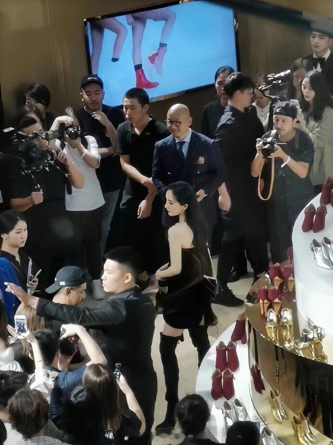 女明星之所以是女明星