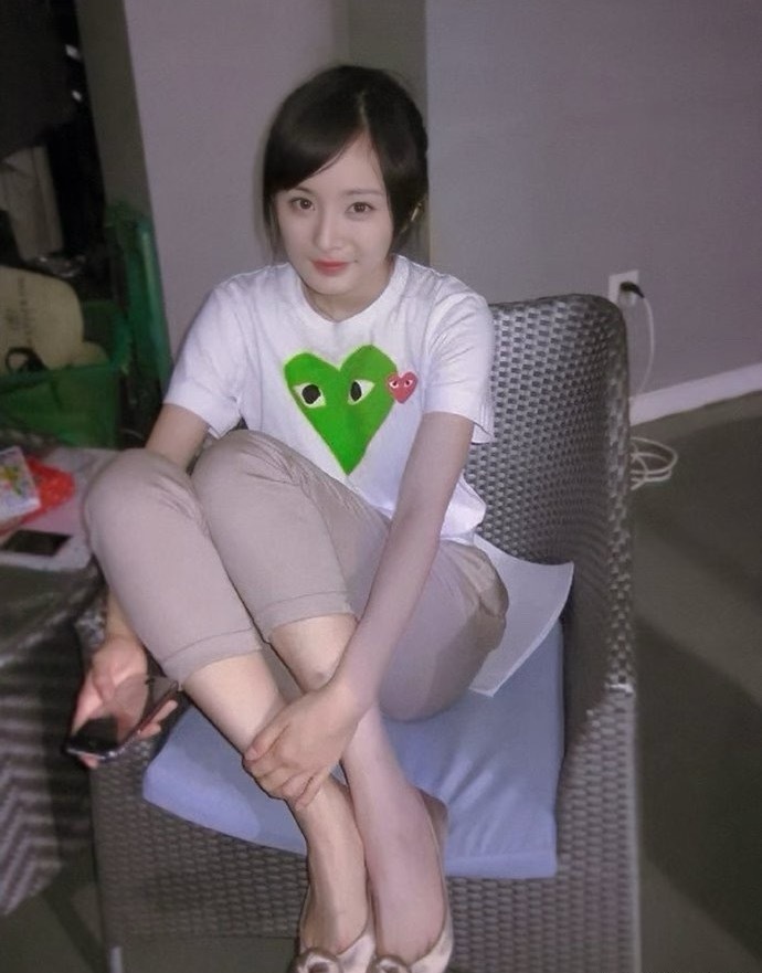 这是早期青春玉女的杨幂