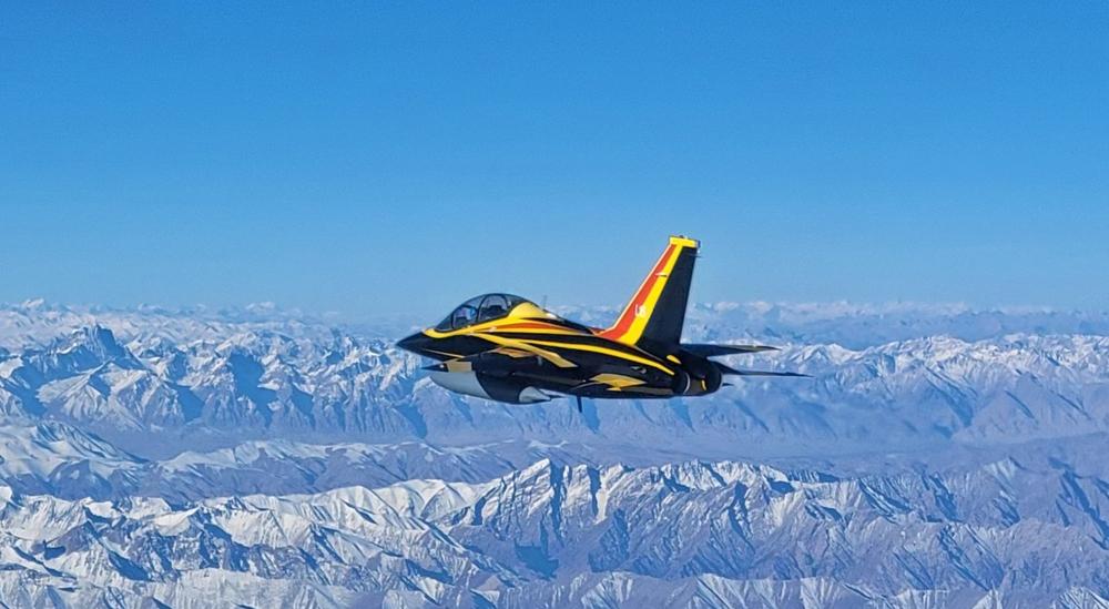 作为当下无可争议的世界级军用航空工业强国之一，中国对代表着现代和未来战机发展方向