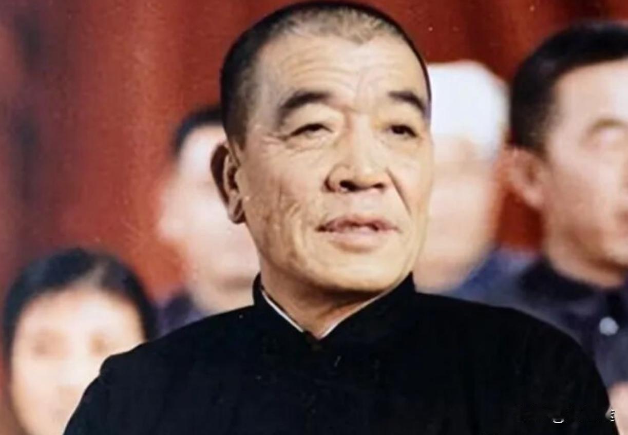 1986年，原国务院副总理陈永贵去世了，中央念及他的历史贡献，在八宝山为他举办了