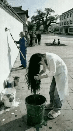 能不能再过分点？