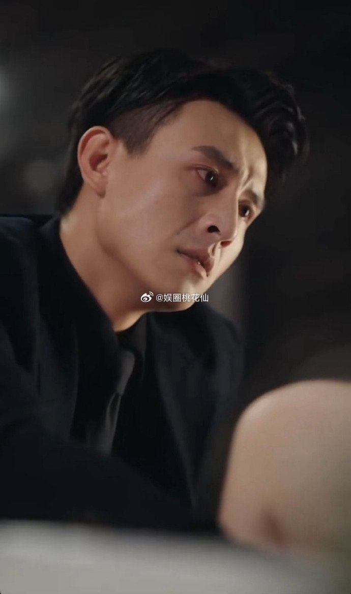 刘萧旭真是给短剧圈男演员长脸了！第一次拍时尚杂志，直接拿下一线男刊重磅3月开季单