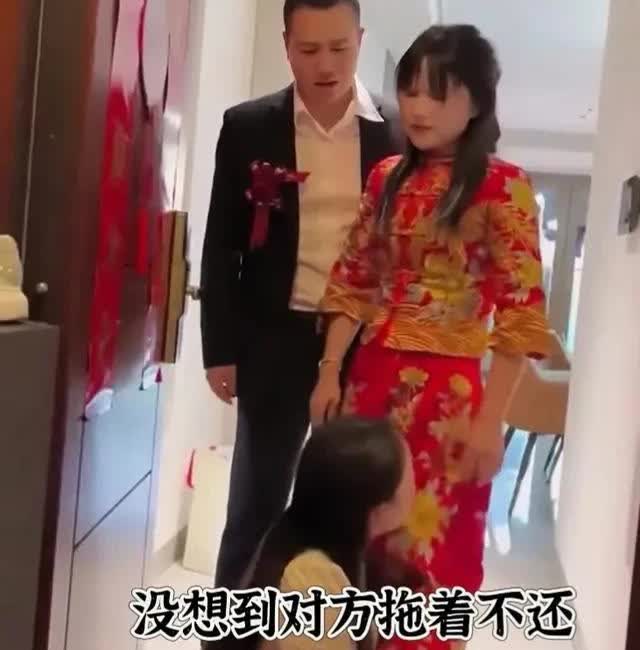 河北，女子贷款10万借给闺蜜，没想到闺蜜却推三阻四不还钱，女子无奈，只能在闺蜜结
