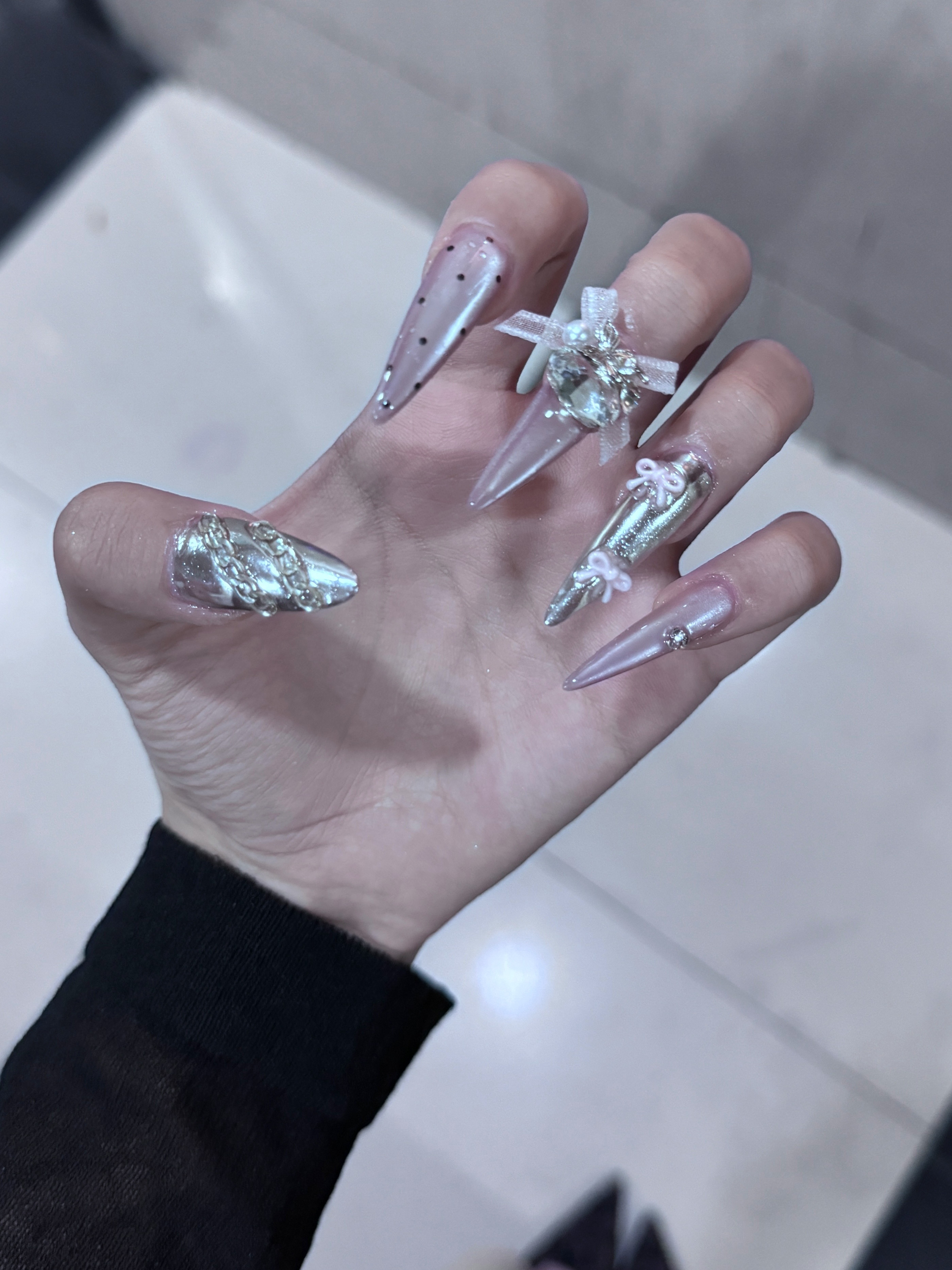 新美甲💅🏻​​​