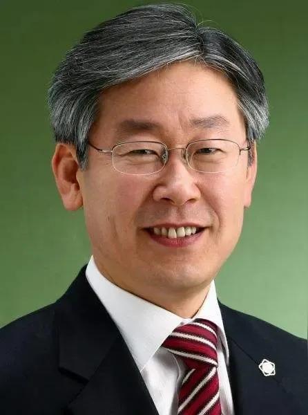 这些年，被他们搞怕了，不知道哪句话是真的。李在明说中国和台湾的事是他们内部的事，