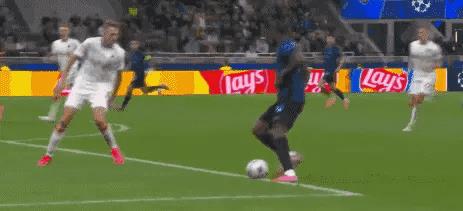 3-0，又是一场胜利，齐沃带领国际米兰拿到了各项赛事四连胜。跟上周末客场对阵卡