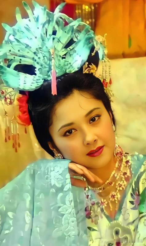 有个事，一直不敢提，其实“四大古装美人”只剩朱琳还在，不是偶然，而是