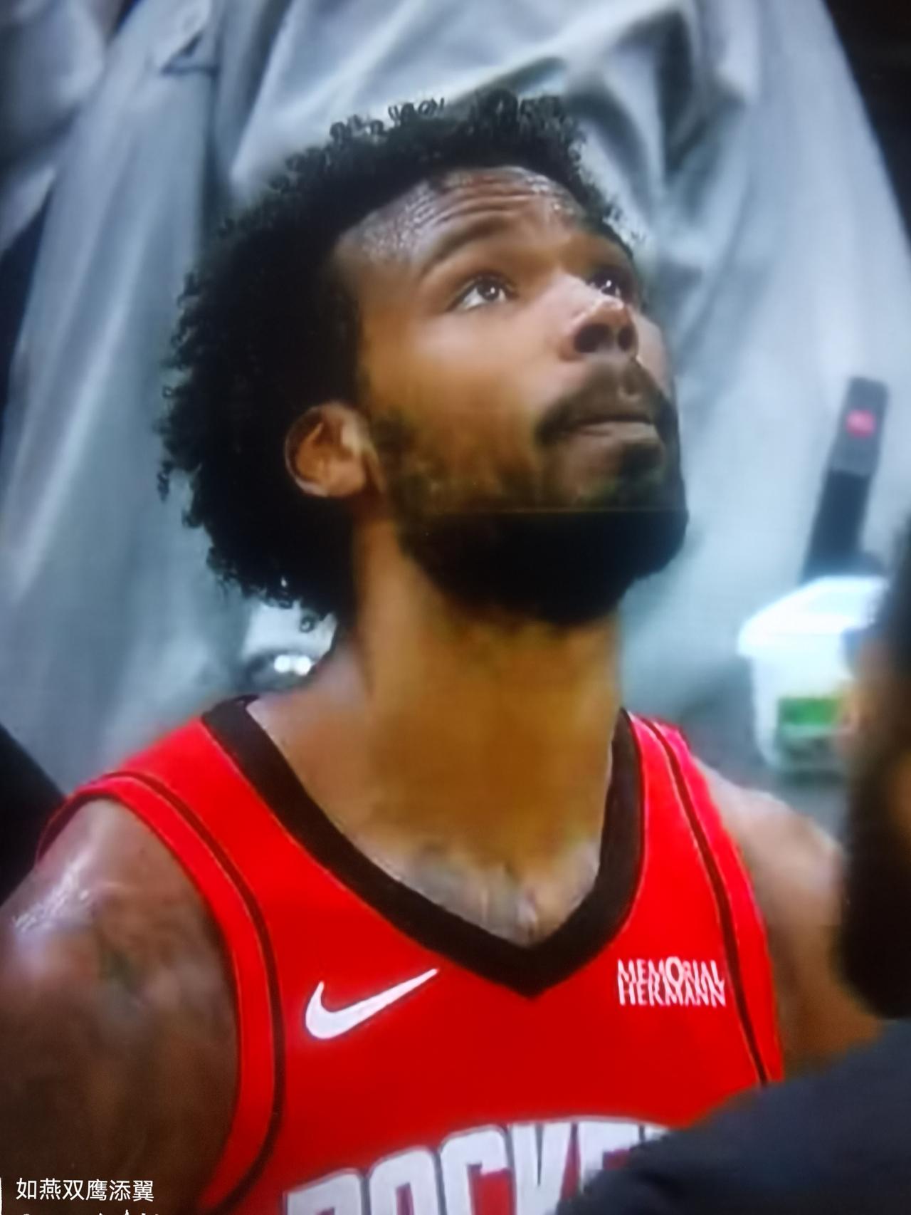 全明星后伊森问题的根源全明星后，很多人发现，伊森变了：底角三