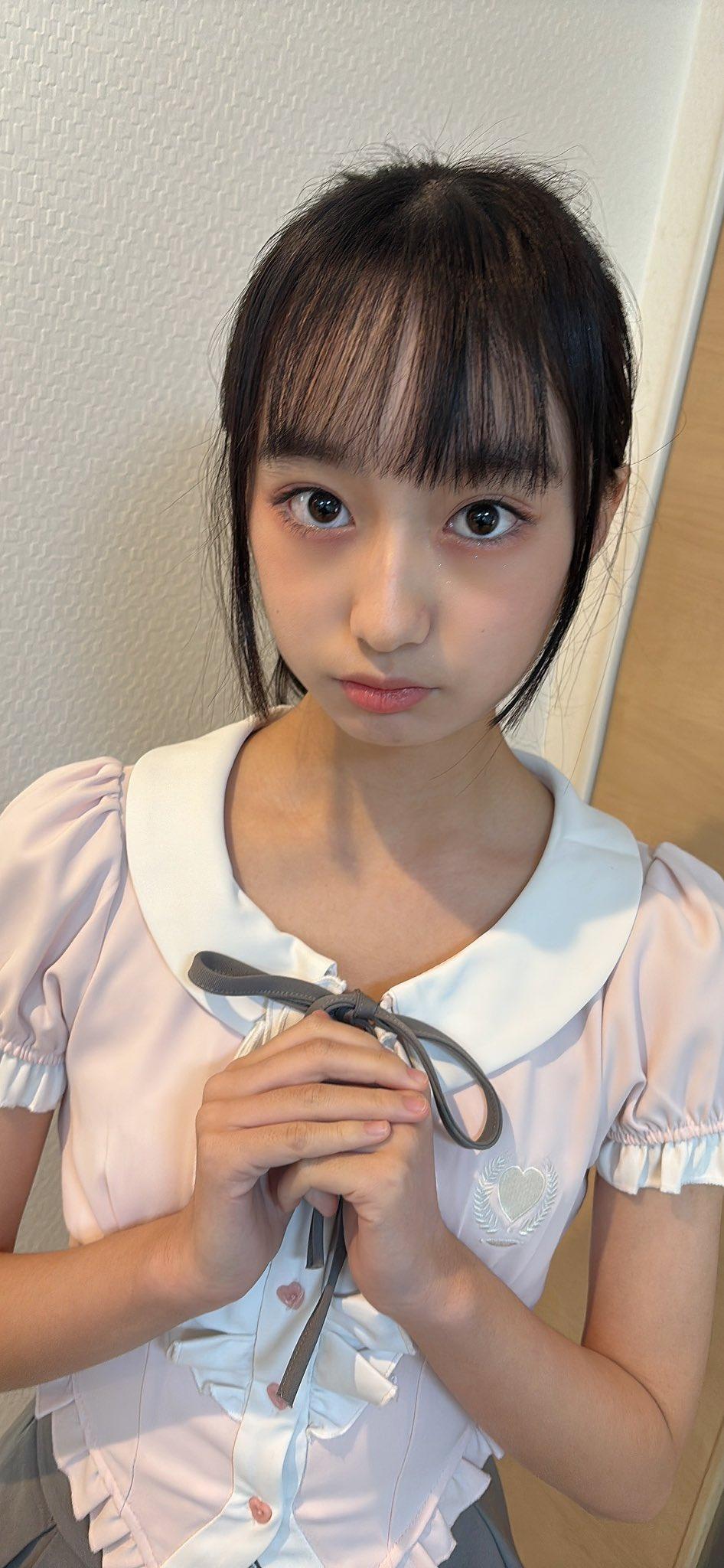 粉衣少女，心似莲花。