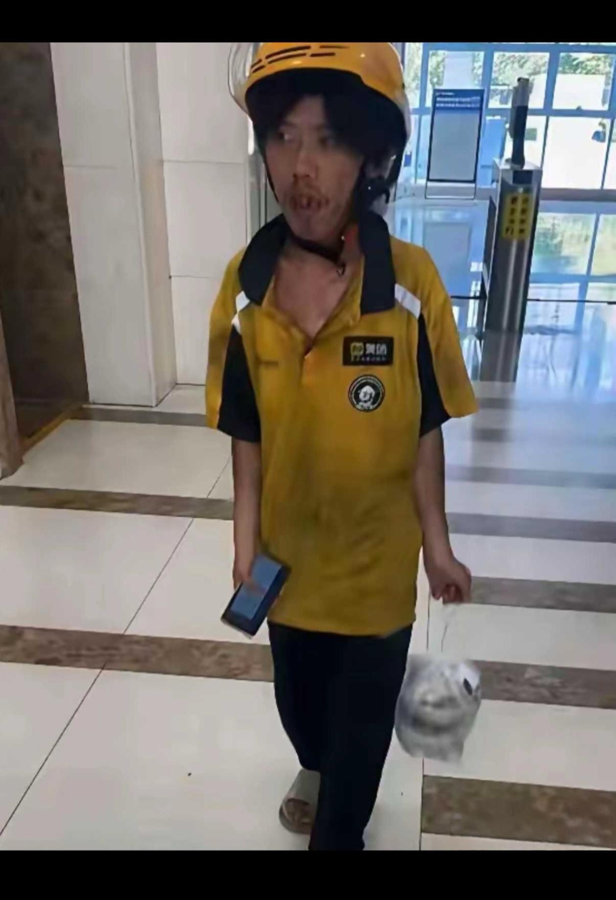 哪位英雄敢吃这样的外卖？