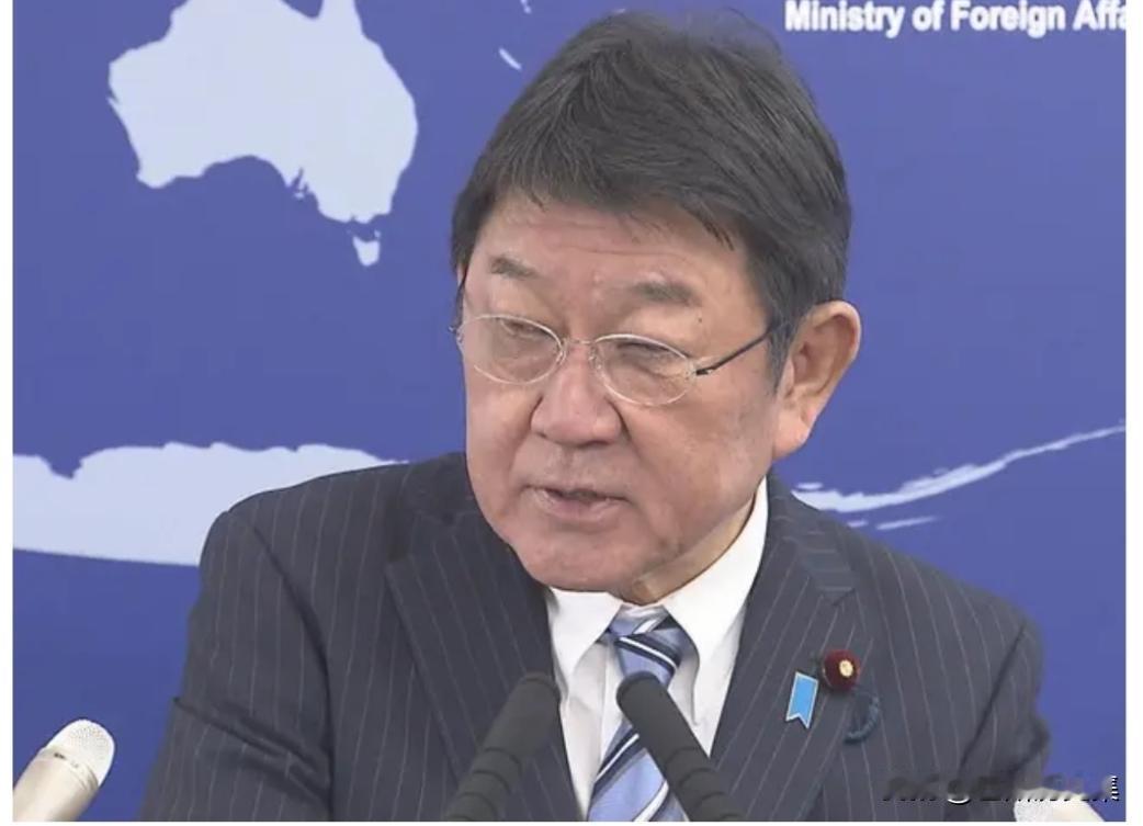 11月4号，日本的新任外相茂木敏充，举办了上任以来的第1次新闻发布会，并且正式回