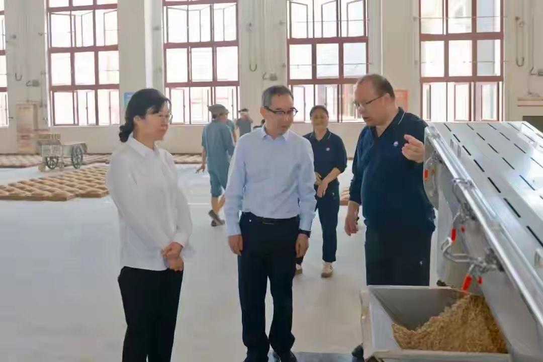 茅台总经理王莉正式回归！一则谣言发酵一个月，真相终于浮出水面茅台集团总经理王