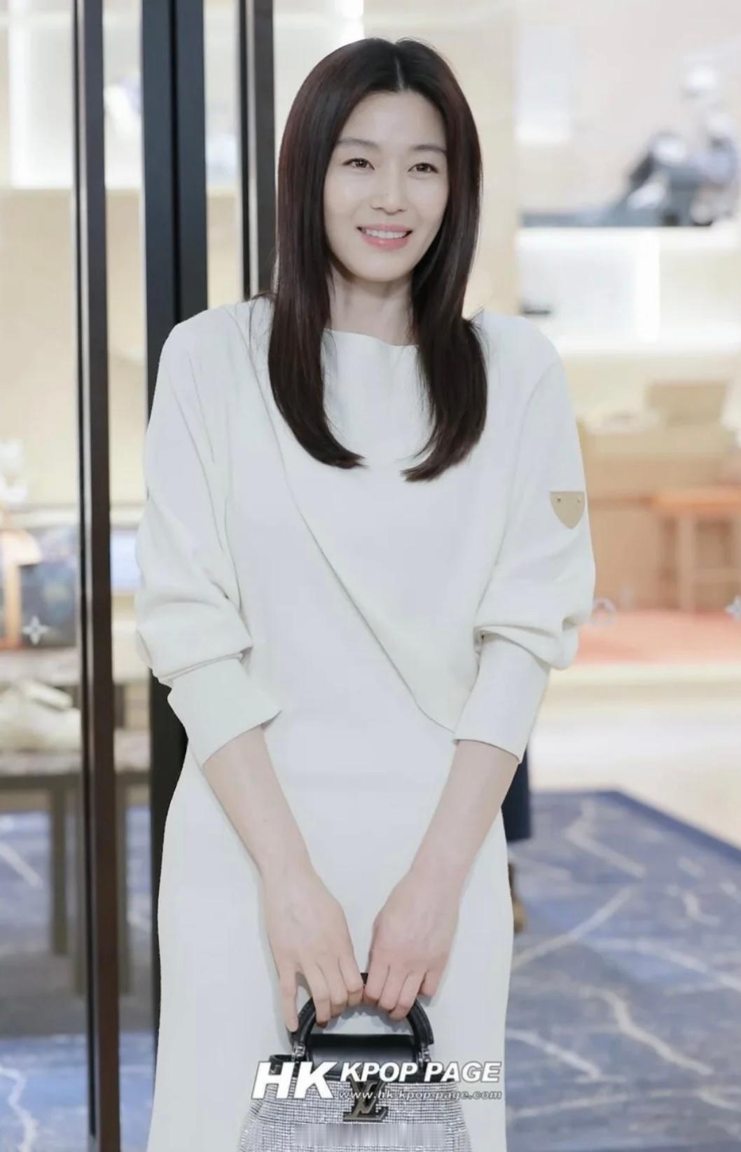 全智贤全智贤南韩女王看着很高级​​​