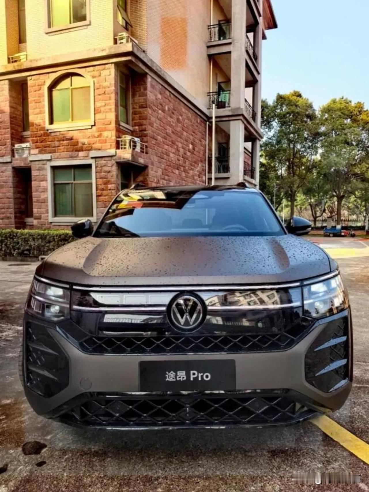 专家预测8年后,国产汽车大概率只剩以下7家:1.一汽2.东风3.上汽4