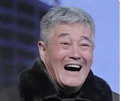 春晚的“病根”，终于被揪出来了。不是导演不行，也不是演员没流量，而是它悄悄丢掉了