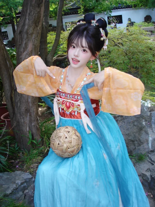 唐制之下的汉服少女✨