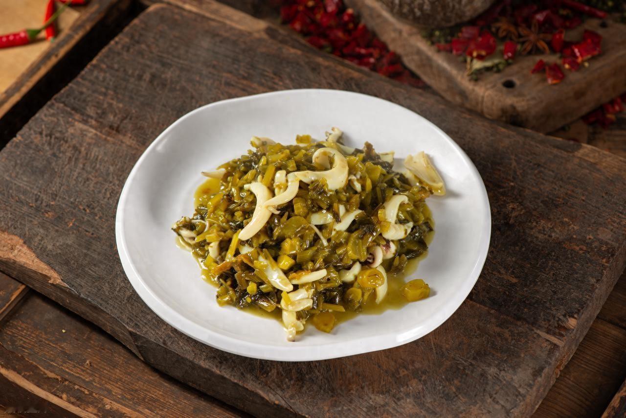 咸菜立大功？医生调查发现：糖尿病患者吃咸菜时，要多注意这5点一说到咸菜，很多