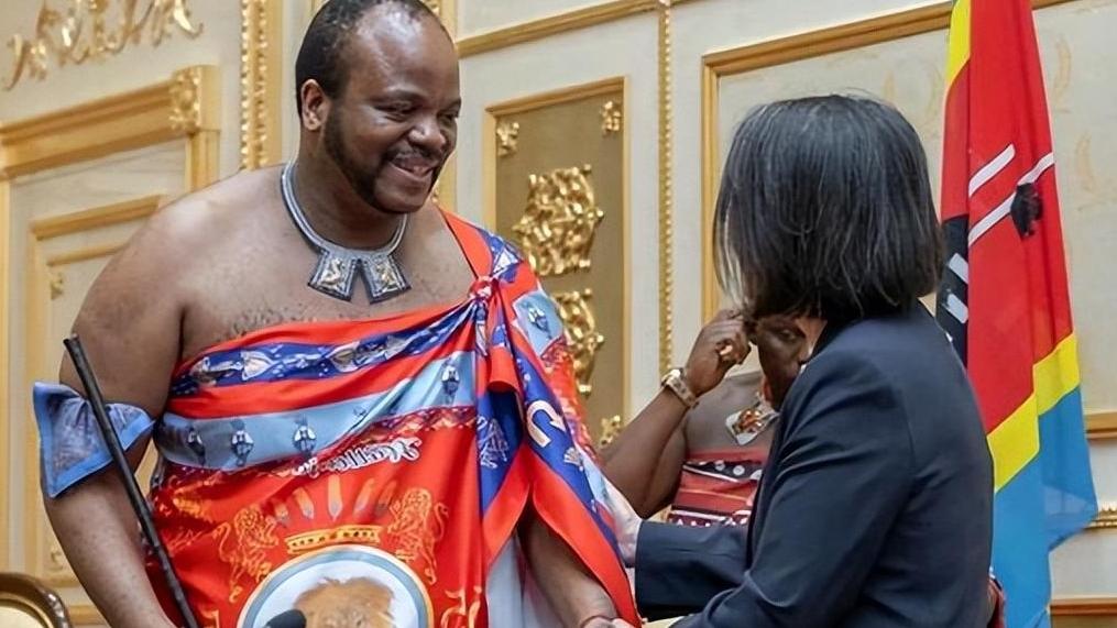 赖清德窜访斯威士兰：谋独闹剧终落幕，统一大势不可违4月13日，台当局所谓“