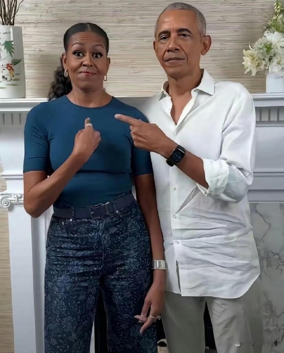 奥巴马和米歇尔的退休生活，很惬意。画面温馨。​