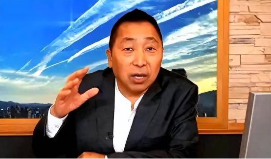 台湾媒体人唐湘龙说：“中国是地球上唯一一个，在面对殖民侵略时，选择‘硬杠到底’的