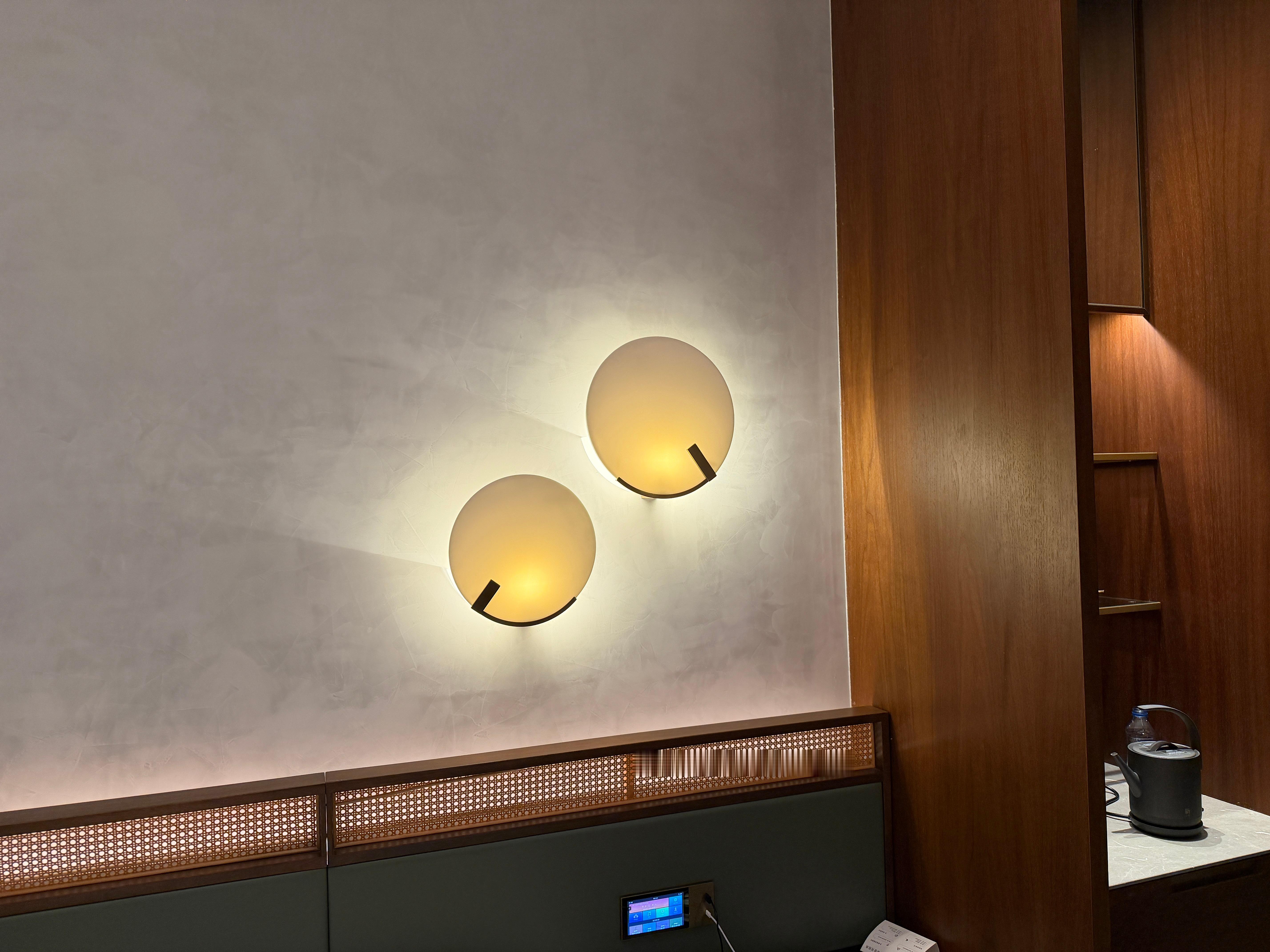 这就和家电产品的用料有关了，企业有良心就会给你用好的材质，利润才是企业存活下去的