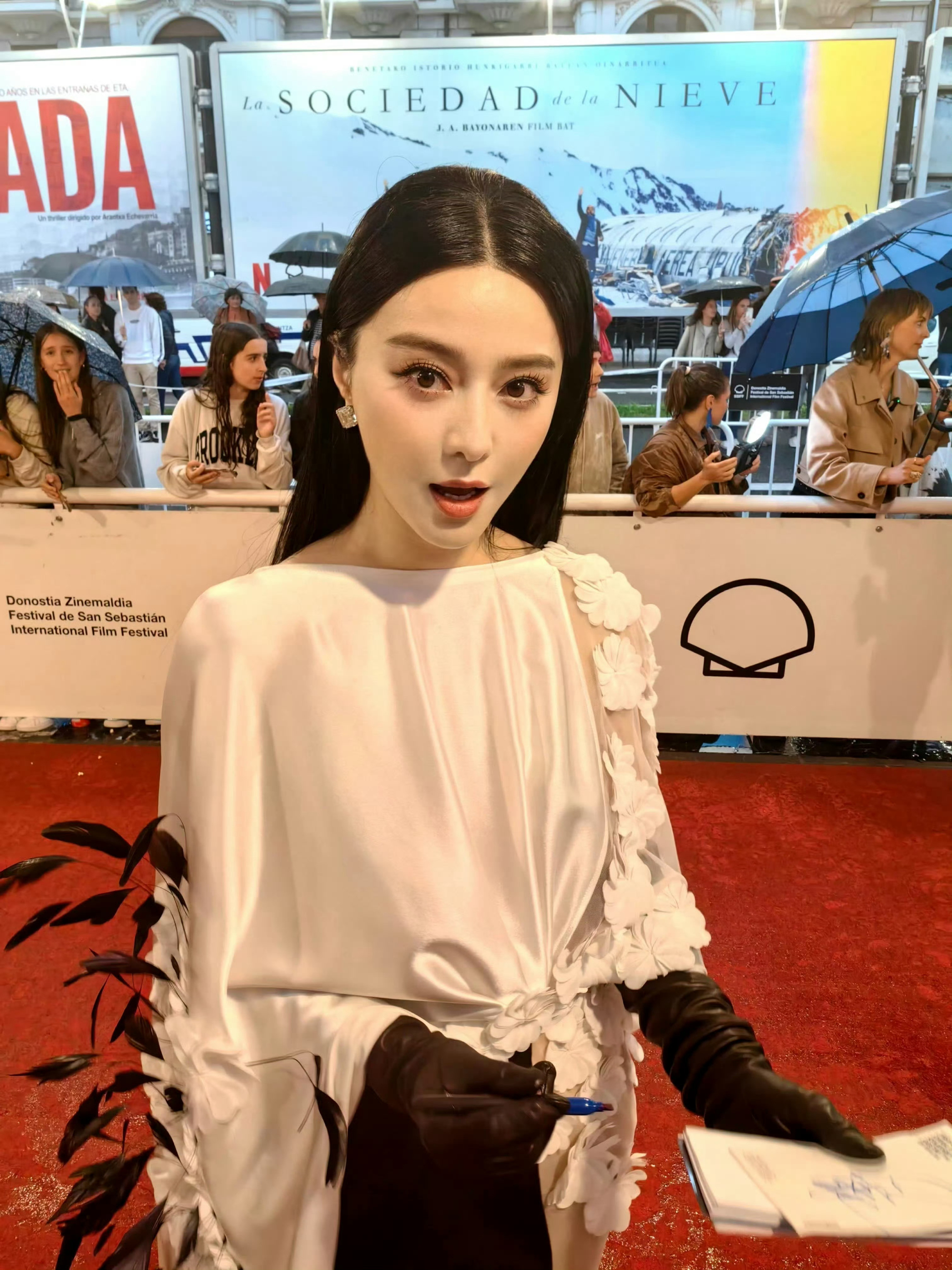 雕塑出逃媚骨天成倾国倾城….【生图】女娲捏人时的灵机一动就是一个年代的审美