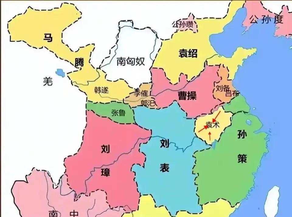 三国诸侯里最离谱的操作，非袁术称帝莫属！当时天下大乱，连曹操、袁绍都不敢碰“称帝