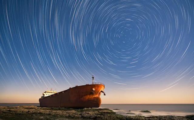 特朗普到死都不会明白，美国曾强加给我们的耻辱——银河号事件、大使馆被炸、南海撞机