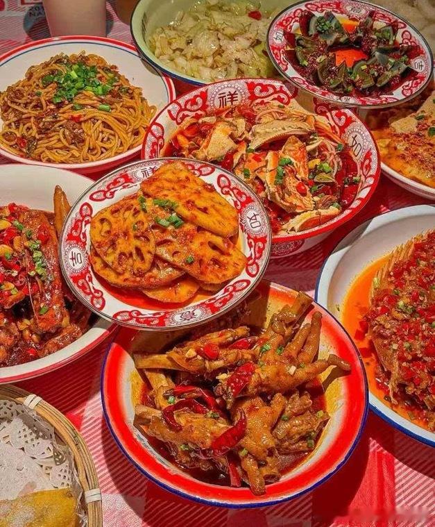 把口水止住。[捂脸哭]​​​