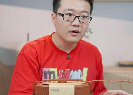 莱维说：日本官方真牛，这么不想王楚钦赢吗？竟然硬生生把比分搞反了。真实数据是