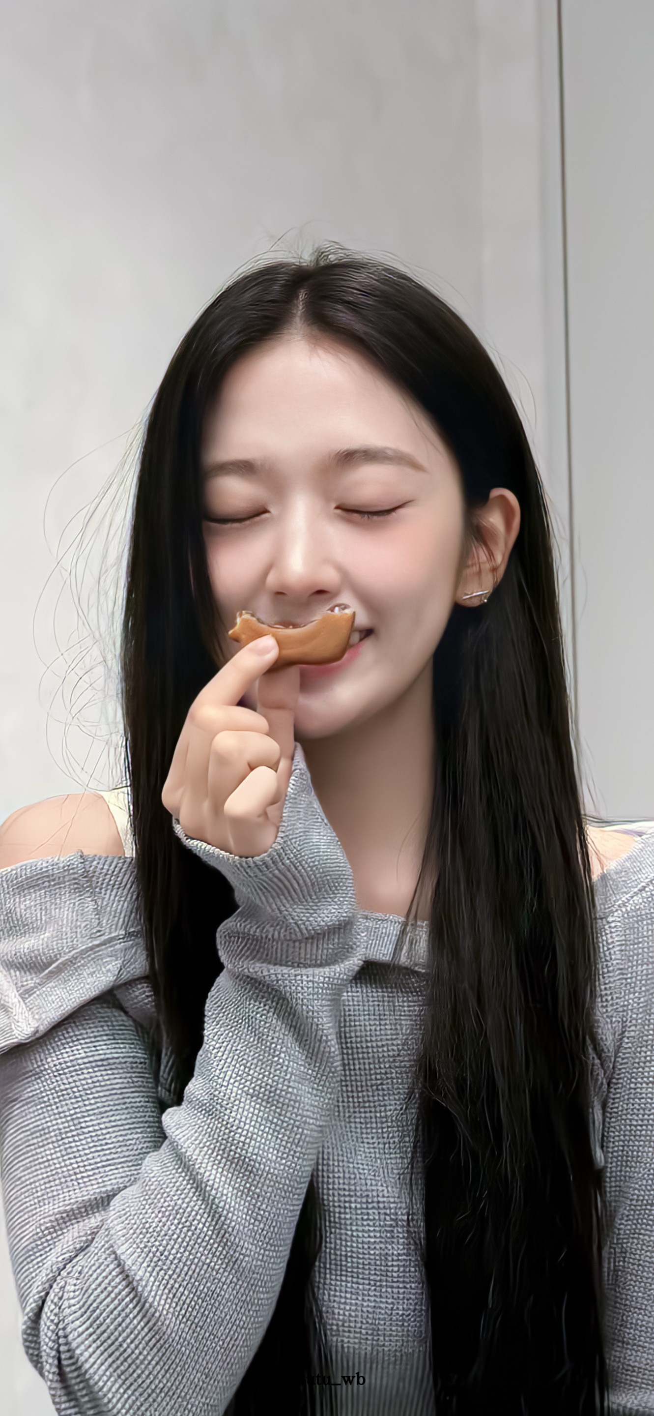 安宥真𝒀𝒖𝒋𝒊𝒏壁纸更新啦～🐶🥞​​​