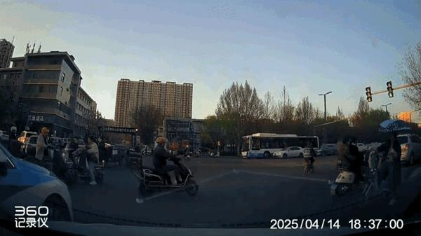 【为什么太原的出租车差评那么多？我终于体会到了】过去本地居民都这样调侃式评价太