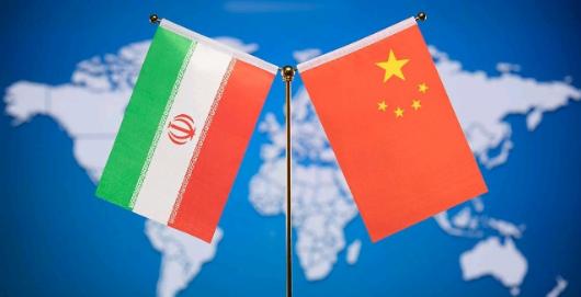 美国敢炸伊朗，为什么不敢炸朝鲜？ 其实道理特别简单，就是朝鲜比伊朗看得明白，