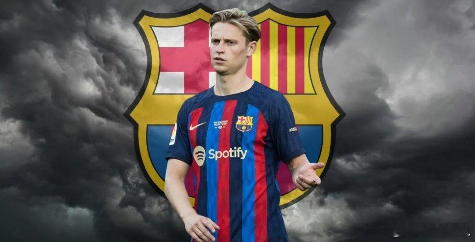 看到一组数据，我没去查证是不是真实的，不过可供参考。本赛季无德容首发14战全胜，