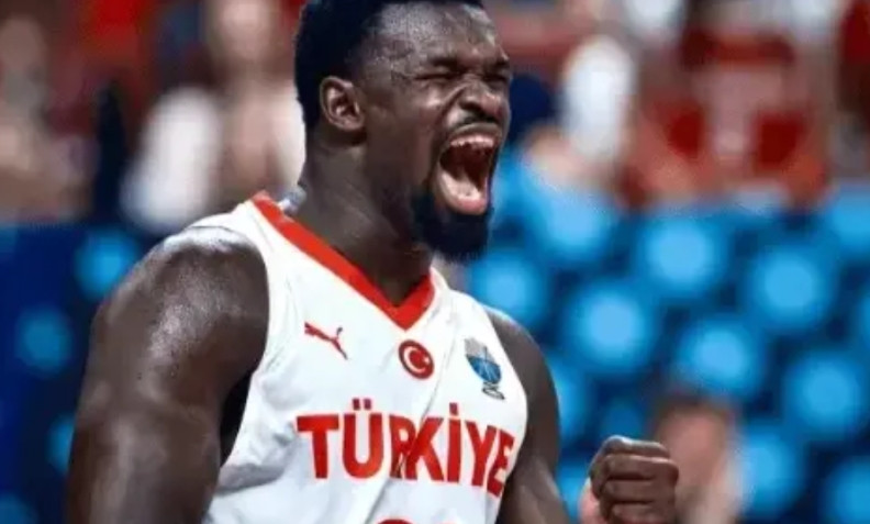 76人交易恩比德,扶正博纳吧,太猛了!76人通过加时以139:134逆转奇才