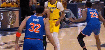 这要是亚历山大早就吹了[doge][doge][doge]尼克斯vs步行者NBA