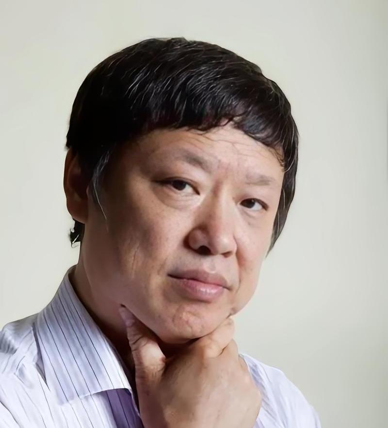 胡锡进2022年发的一个帖子被人翻出来了，源于2026年8月20日许家印被判了，