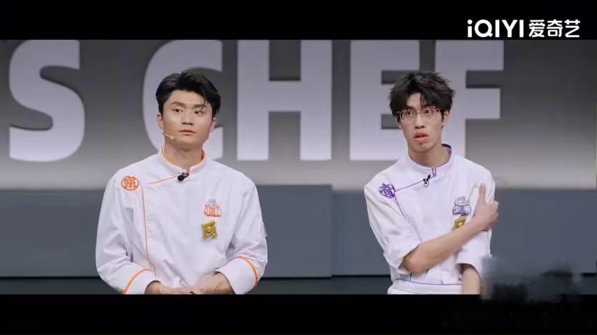厨师做菜该维持传统还是挑战权威天才厨师的标准是什么天才厨人一部分观众认可少爷的