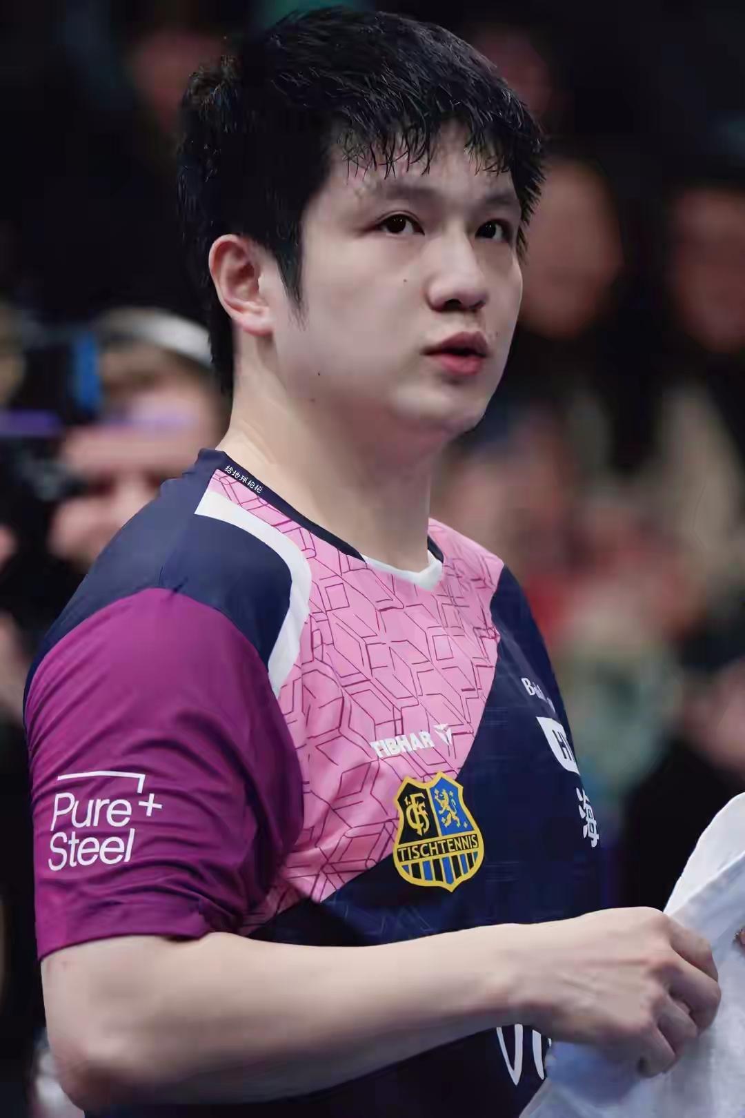 太惨了太惨了！这被针对得太惨了！樊振东这一夜简直就是