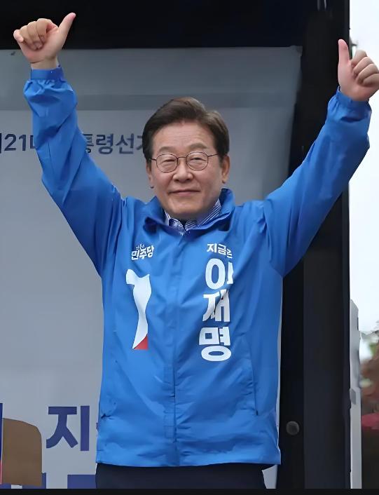 🌛大家可能看错了李在明！从他拒绝参加九三阅兵后，李在明亲美的嘴脸已经彻底暴